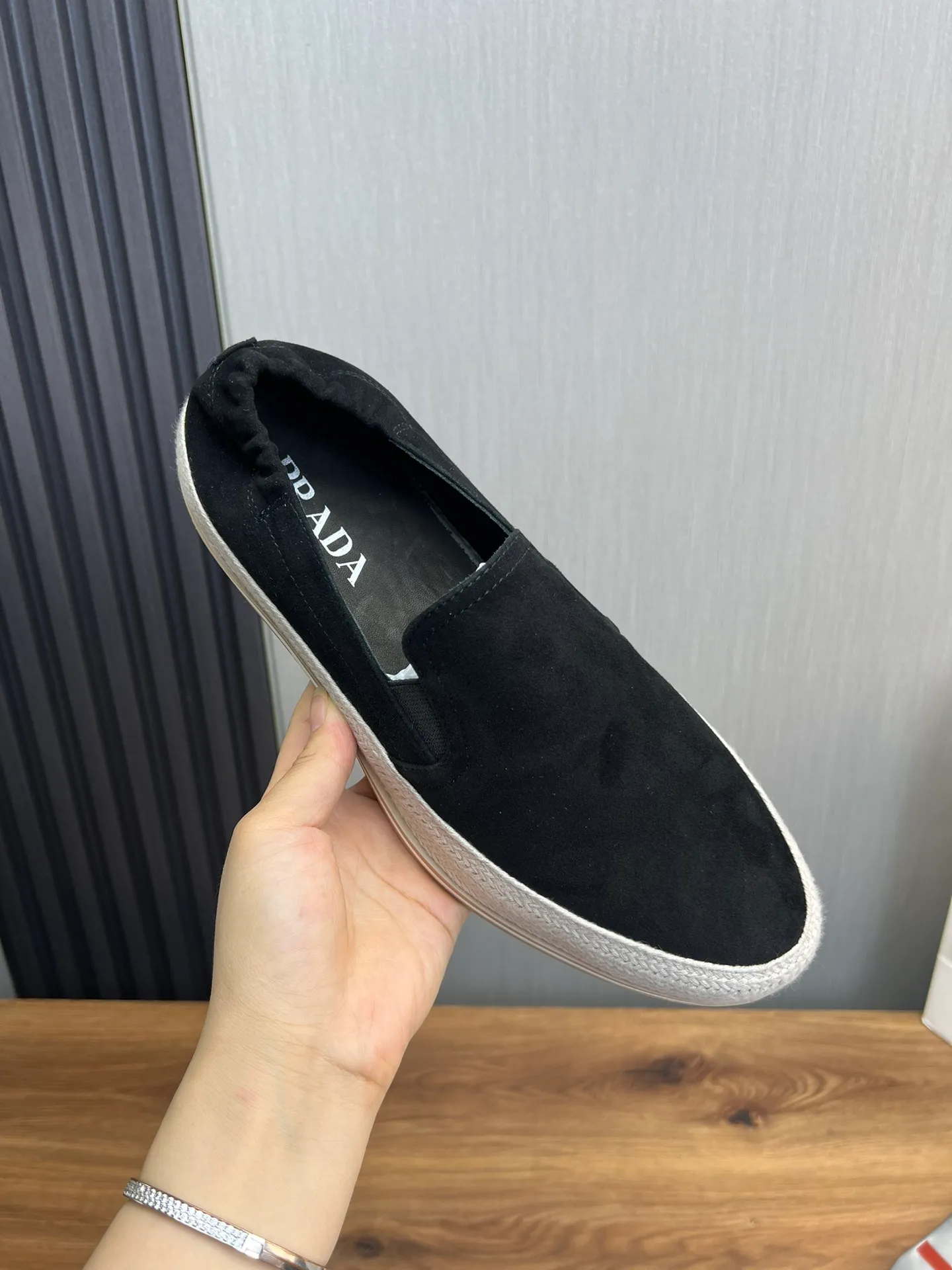 Men's shoes 💰540💰 [PRADA] Men's shoes are popular in the counter, official website is synchronized, 1 high-quality shipment ✔️Original frosted cowhide + cowhide lining, 1🆚1 replica, original sole, 38-45 (45 customized, non-refundable)